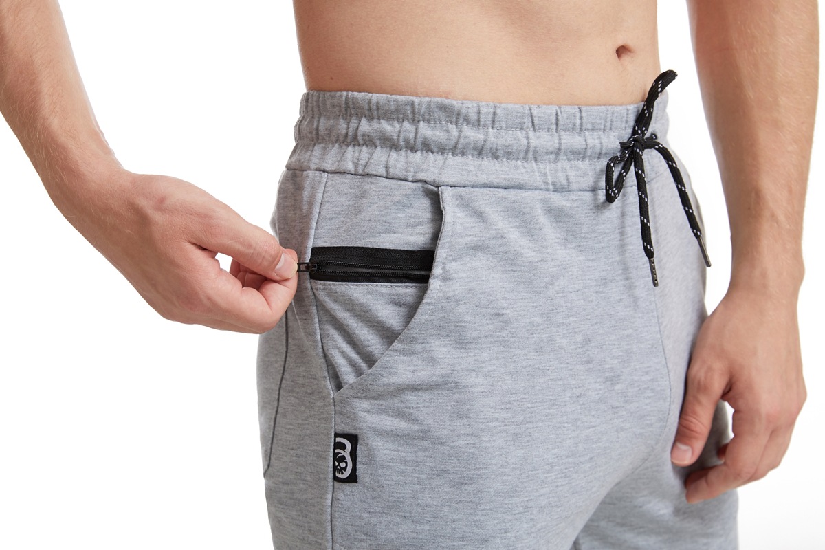 Title 18, Two-pocket sports pants men