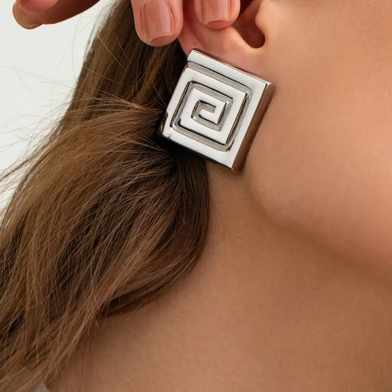 New Mid-ancient Simple Metal Cycloid Square Earrings