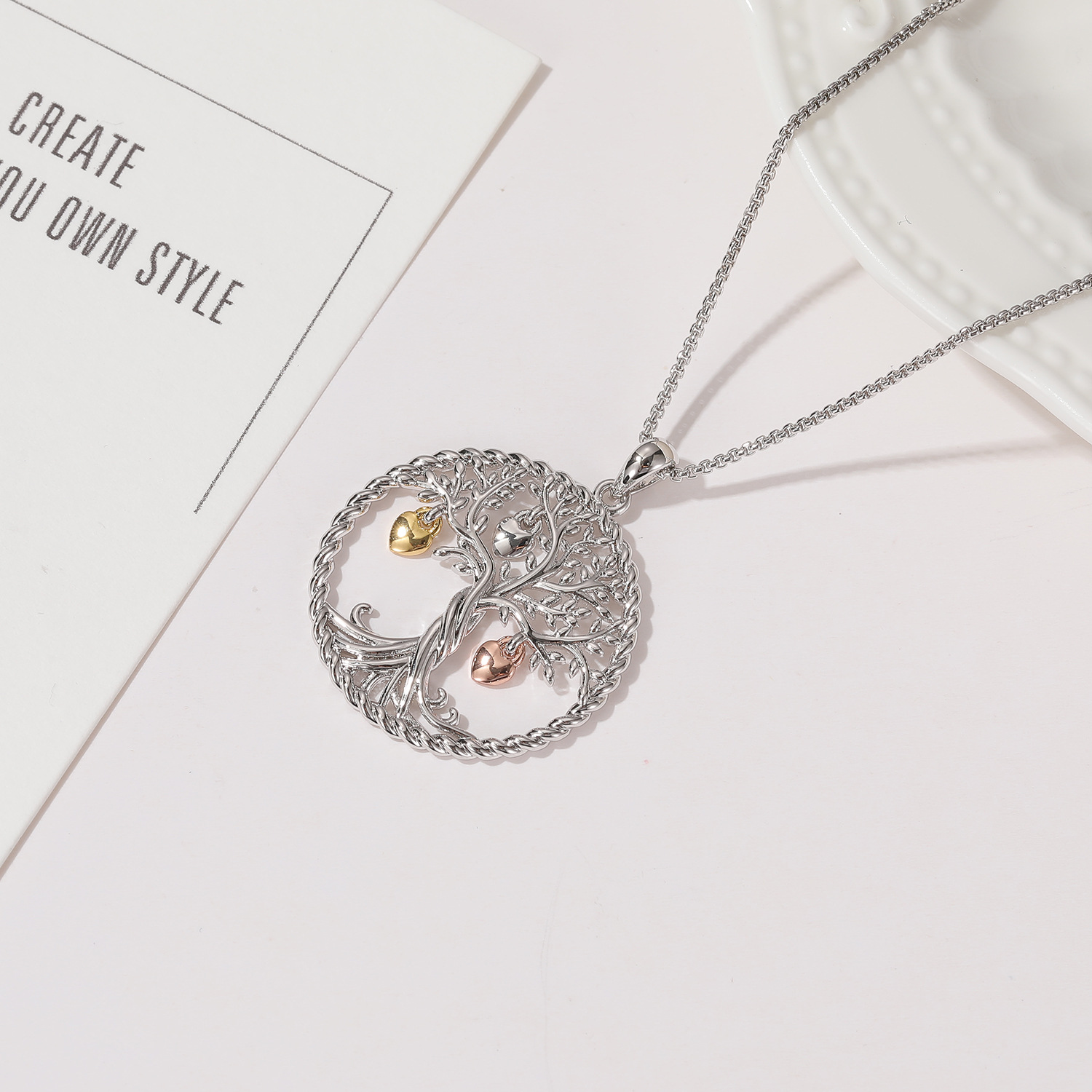 Fashion Heart Lucky Tree Hollow Necklace