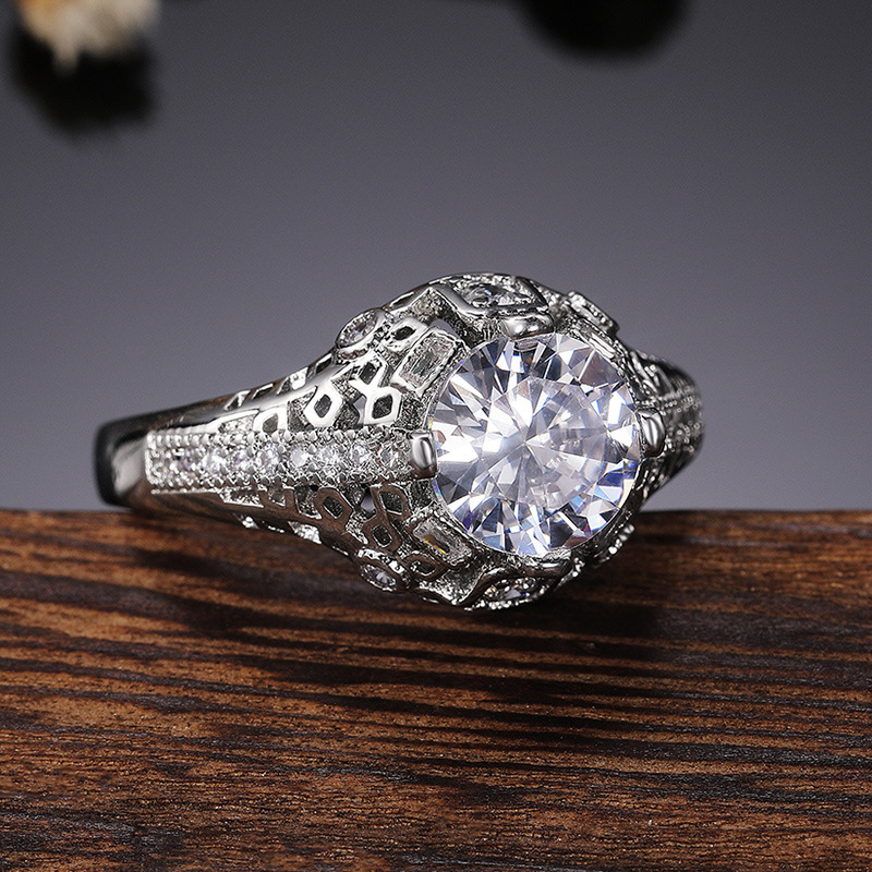 Fashionable Hollow Zircon Womens Ring