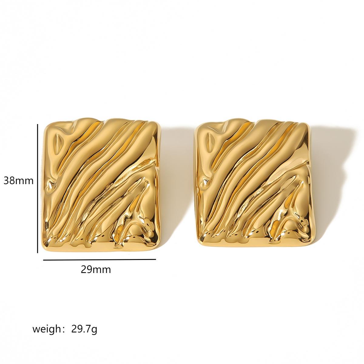 Fashion Personality Square Wave Ear Stud Female