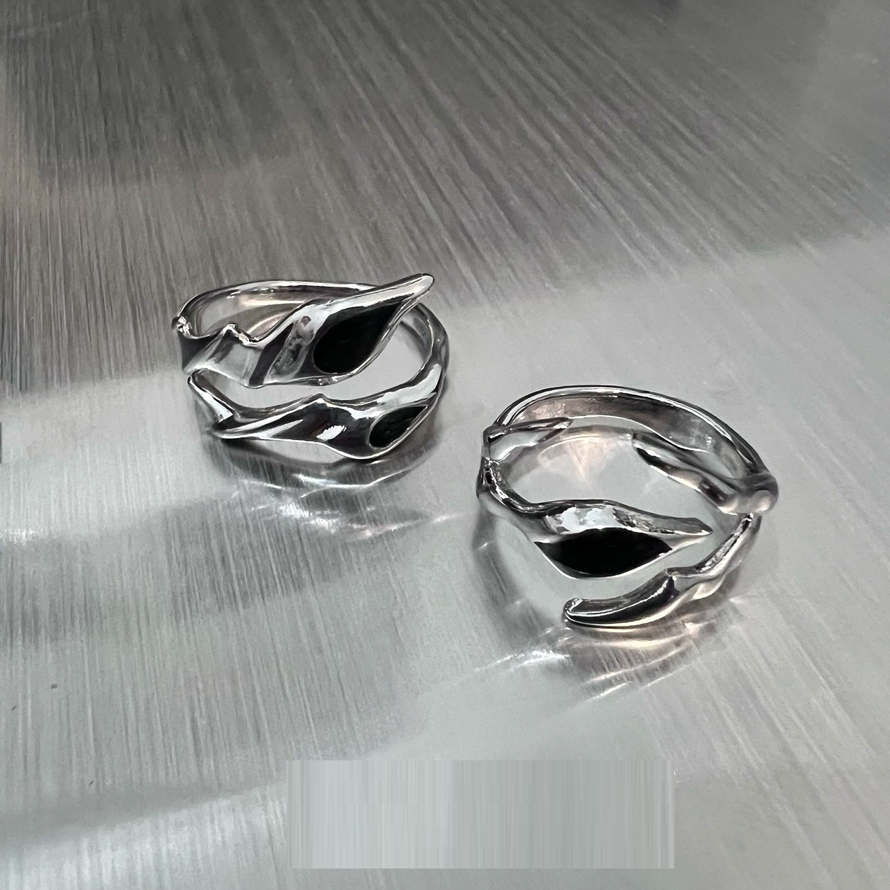 Irregular Shaped Black Onyx Metal Ring Street Tide Special-interest Design High Sense Men And Women — foto 7