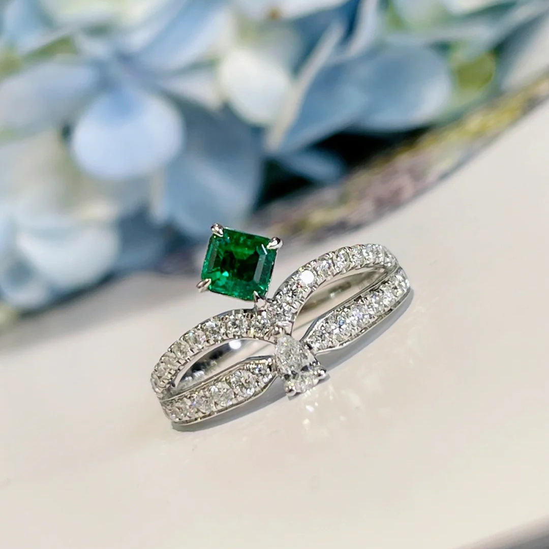 Title 1, Caibao Emerald Crown Ring Female Elegant Jewelr...