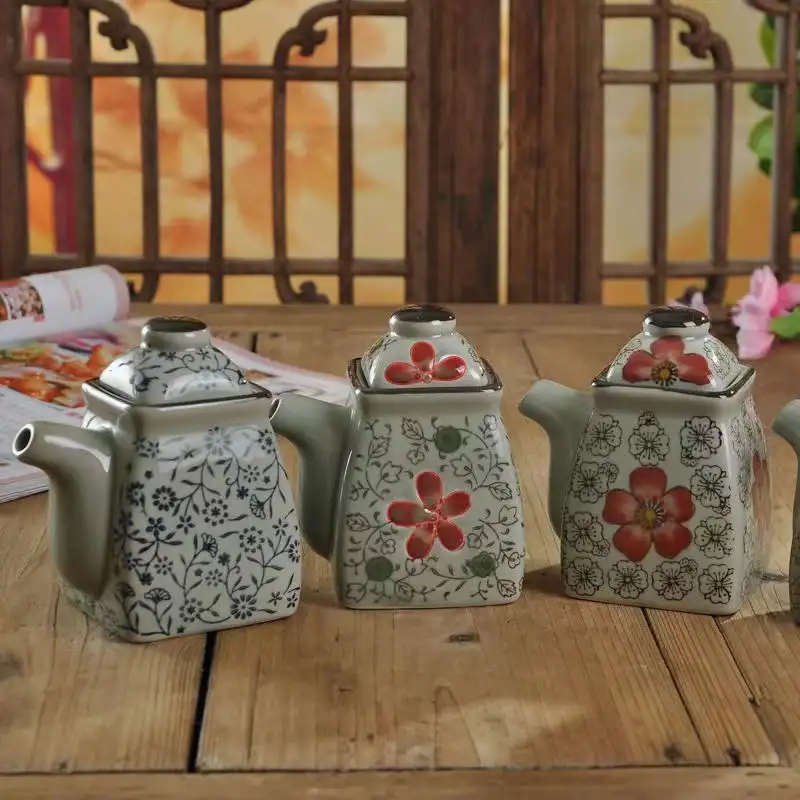 Ceramic Soy Sauce Bottle Household Oil Jar With Lid