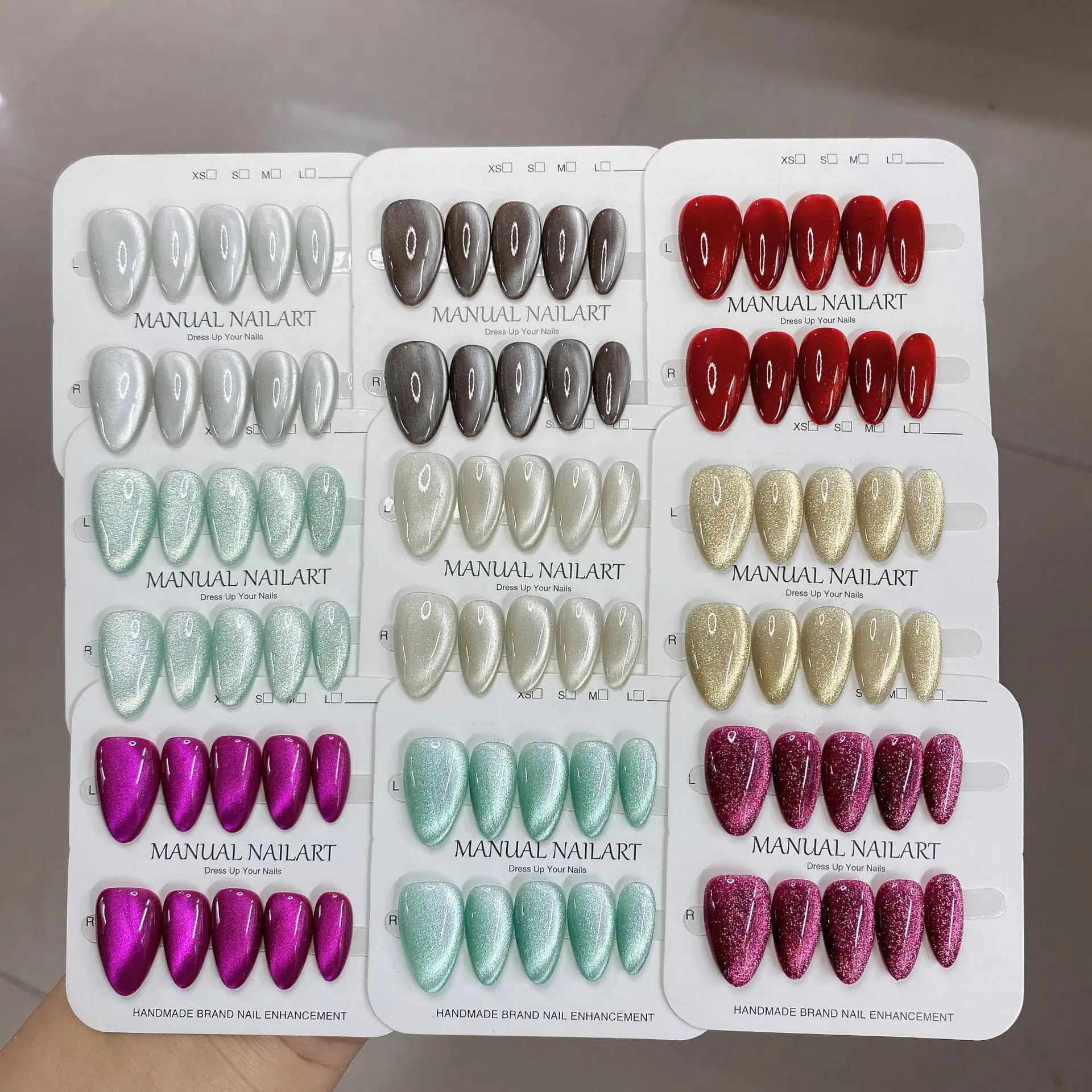 Hand-applied Gel Nail Art Tips
