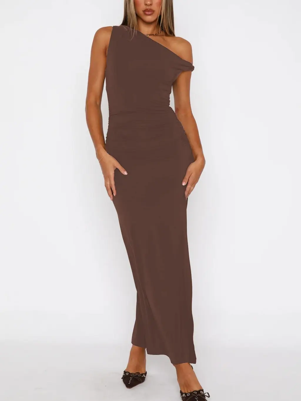 New One-shoulder Diagonal Collar Dress Sleeveless Lace-up - Brown