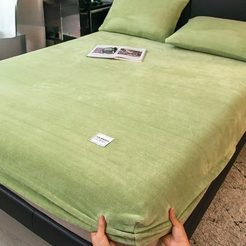 Milk Fiber Single-piece All-inclusive Non-slip Coral Flannel