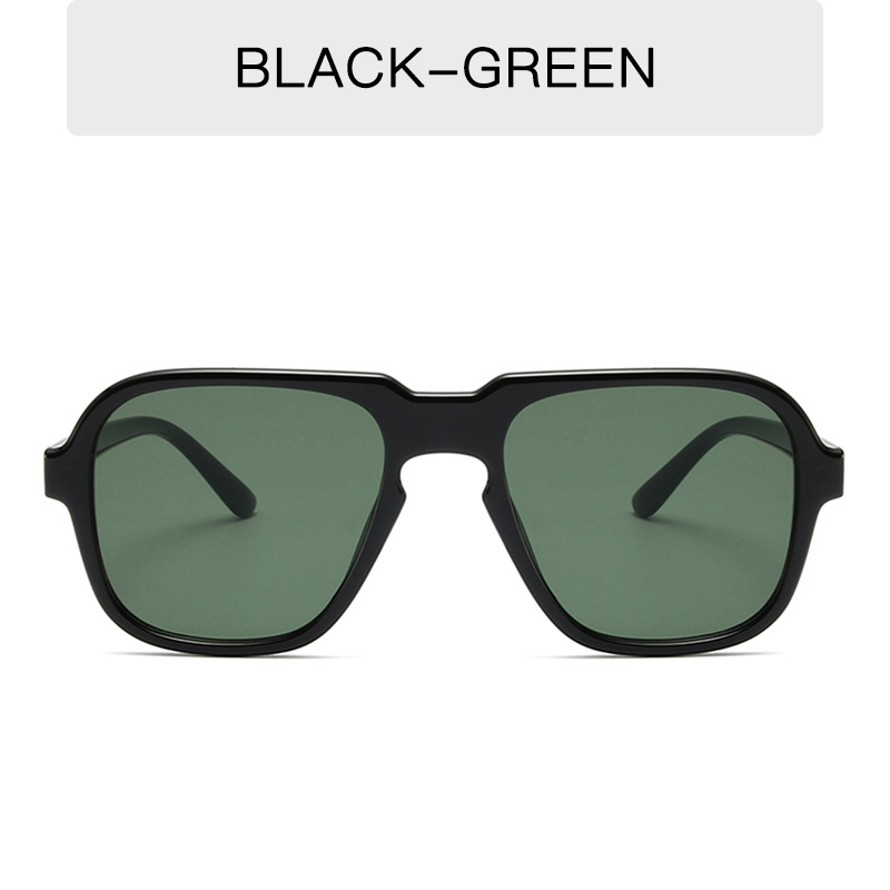 Bright Black Green Slices