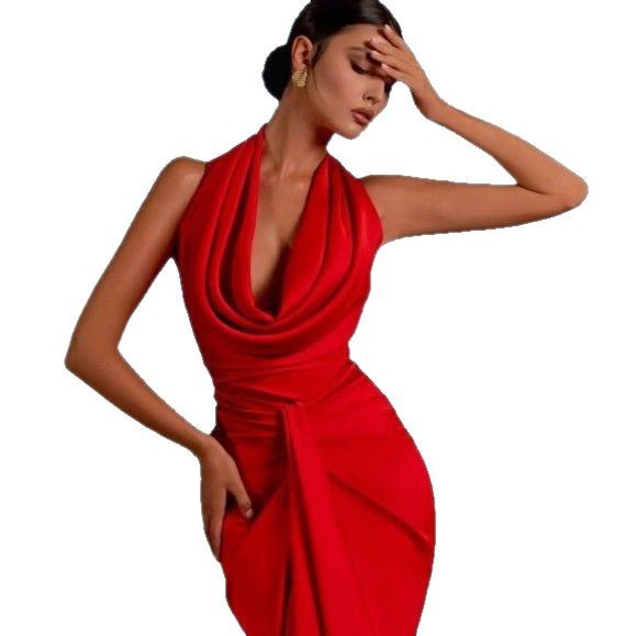 Sexy Slim Fit Slimming Halter Pendant Collar Backless Dress V-neck