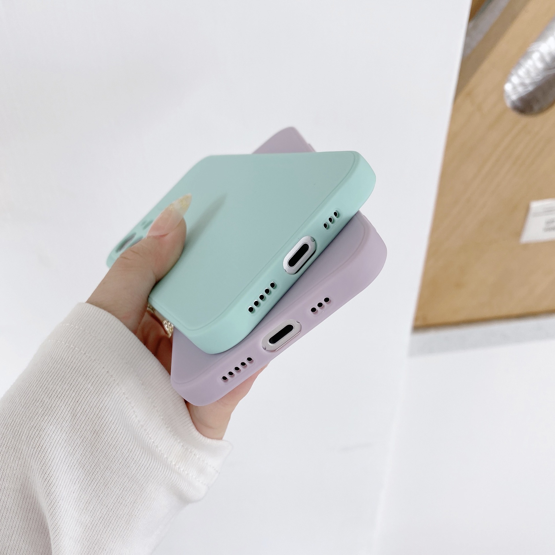 Straight Edge Liquid Silicone Protective Sleeve Phone Case - Image 8