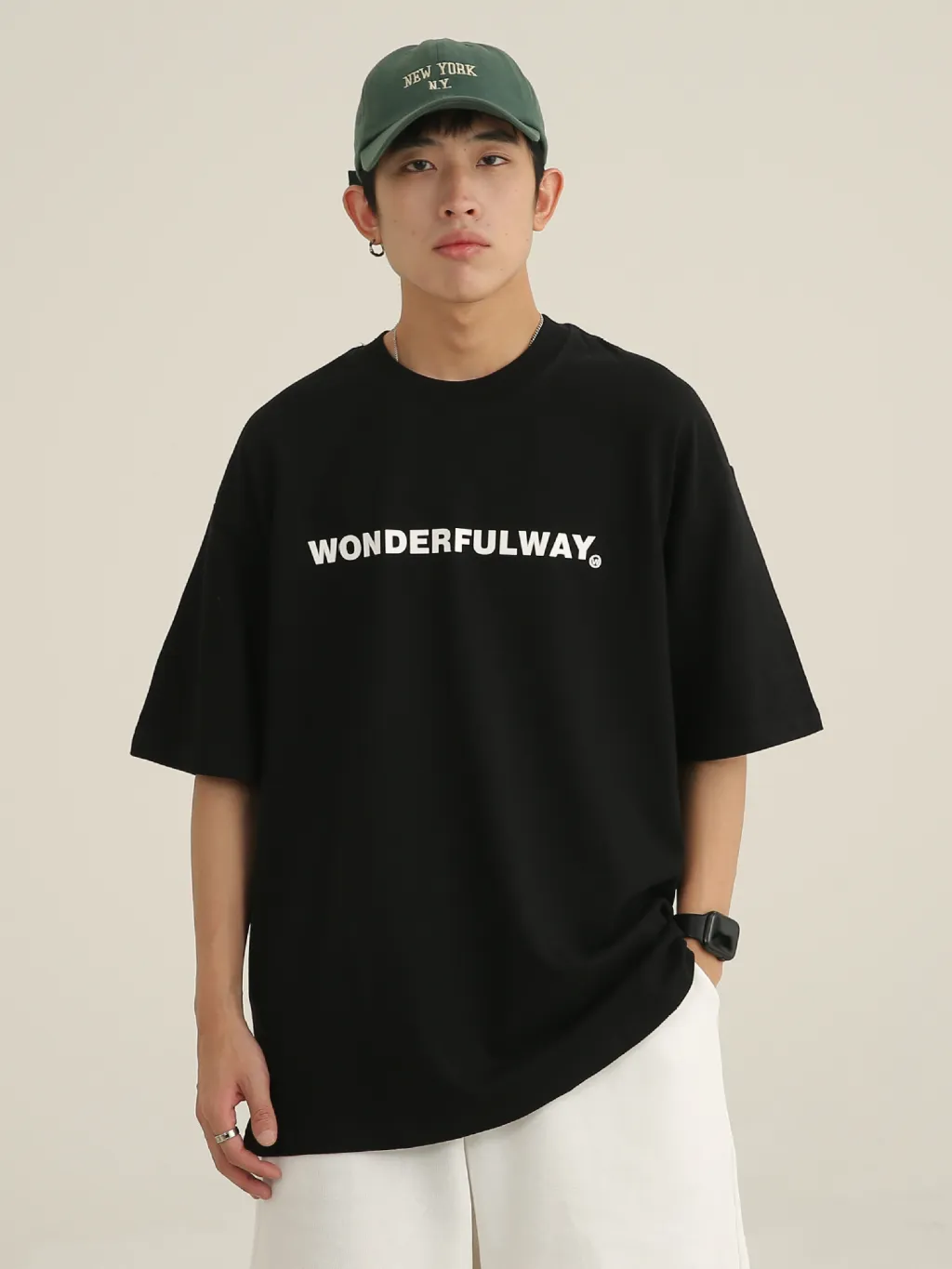 Loose Japanese Style Simple Half Sleeve Couple T-shirt - Black