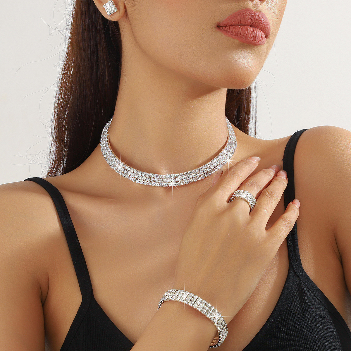 Full-cubic-zirconia Claw Chain Bracelet Stud Earrings And Ring Four-piece Set