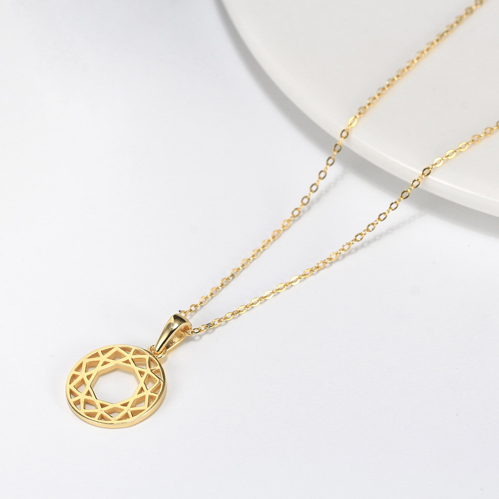 Women's Fashion Hollowed-out Geometric Round Pendant