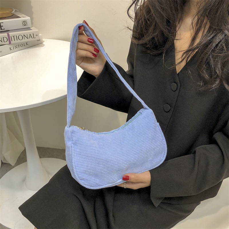 Title 21, Modische One-Shoulder-Achsel-Handtasche. Prakti...