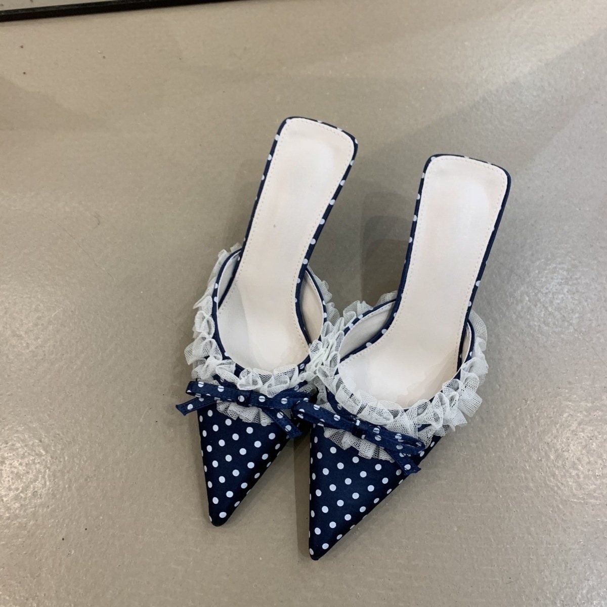 Womens French-style Polka-dot High Heels