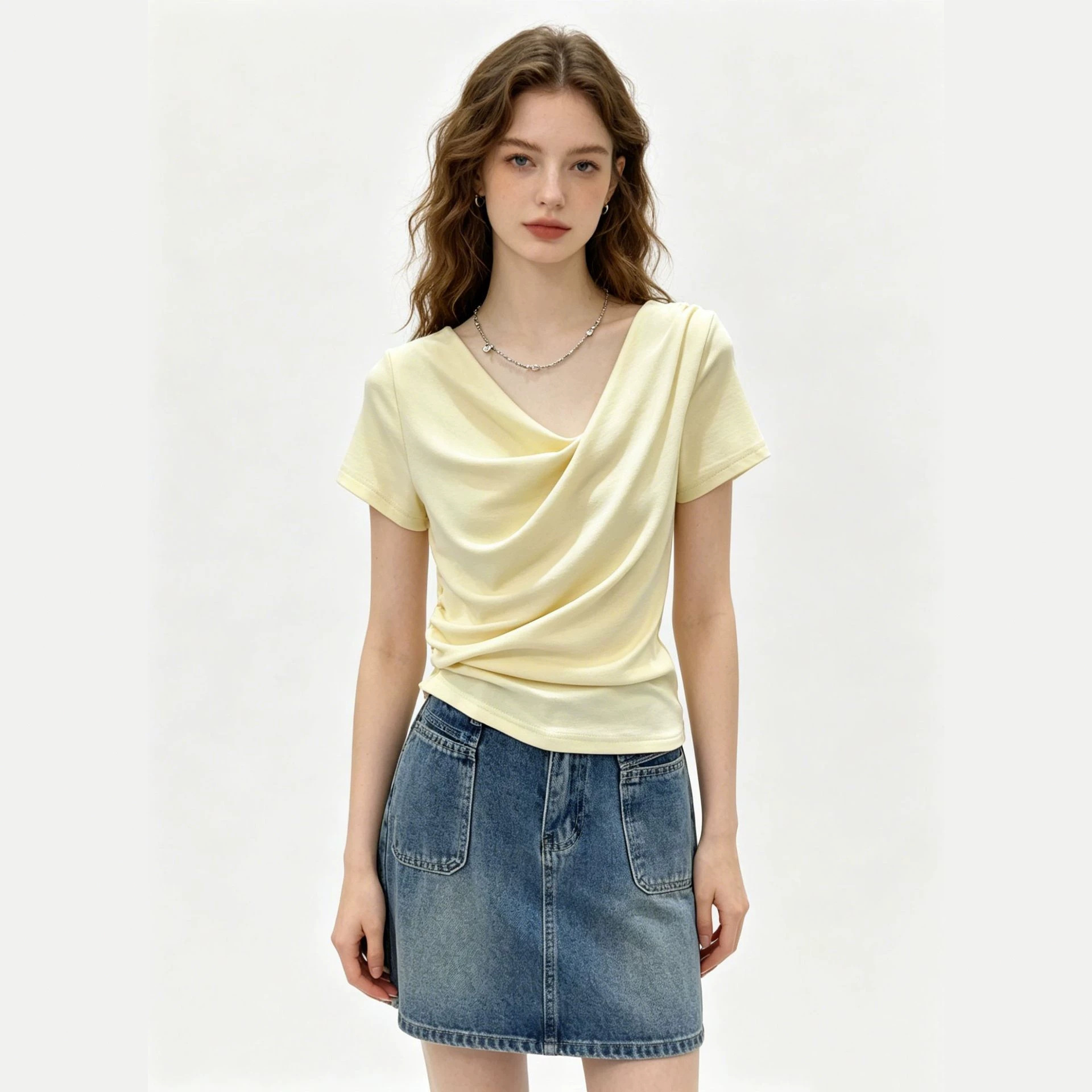 Design-focused Asymmetrical Boat-neck Short-sleeve T-shirt For Women
