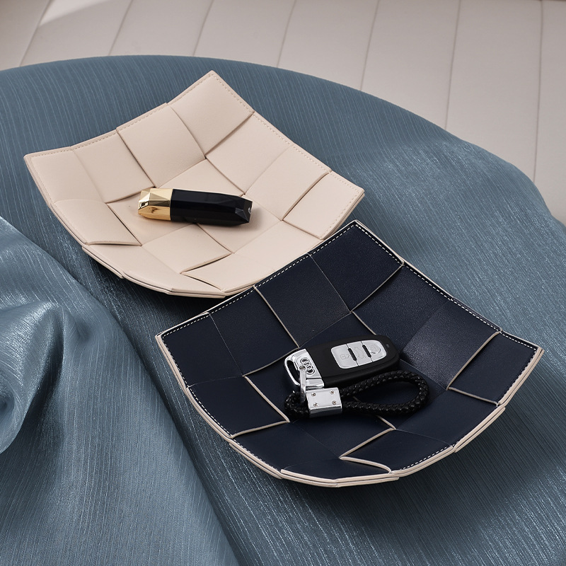 High-grade Woven Leather Tray Hallway Key Dining Tray Storage Box