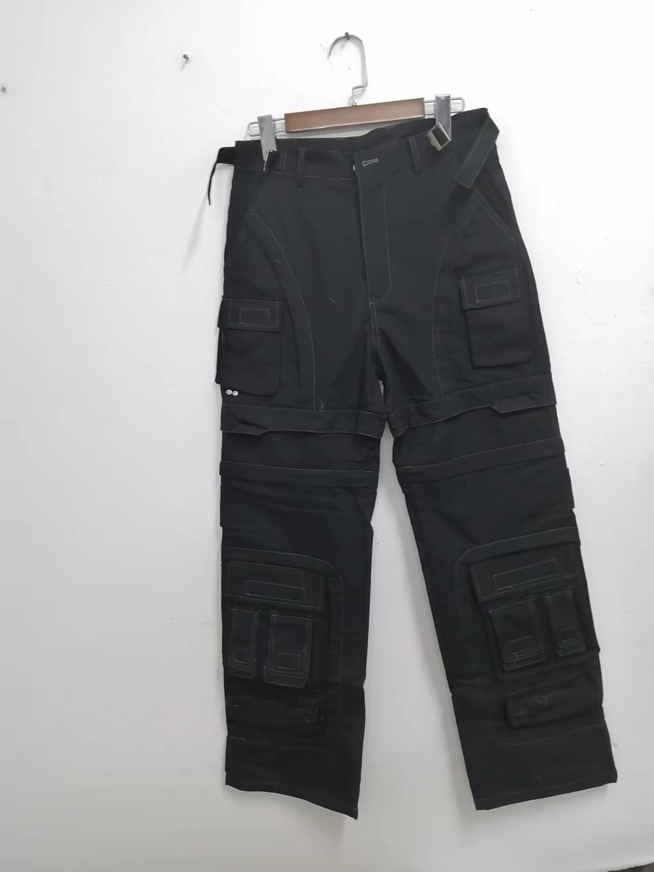 Title 1, Multi Pocket Removable Casual Pants