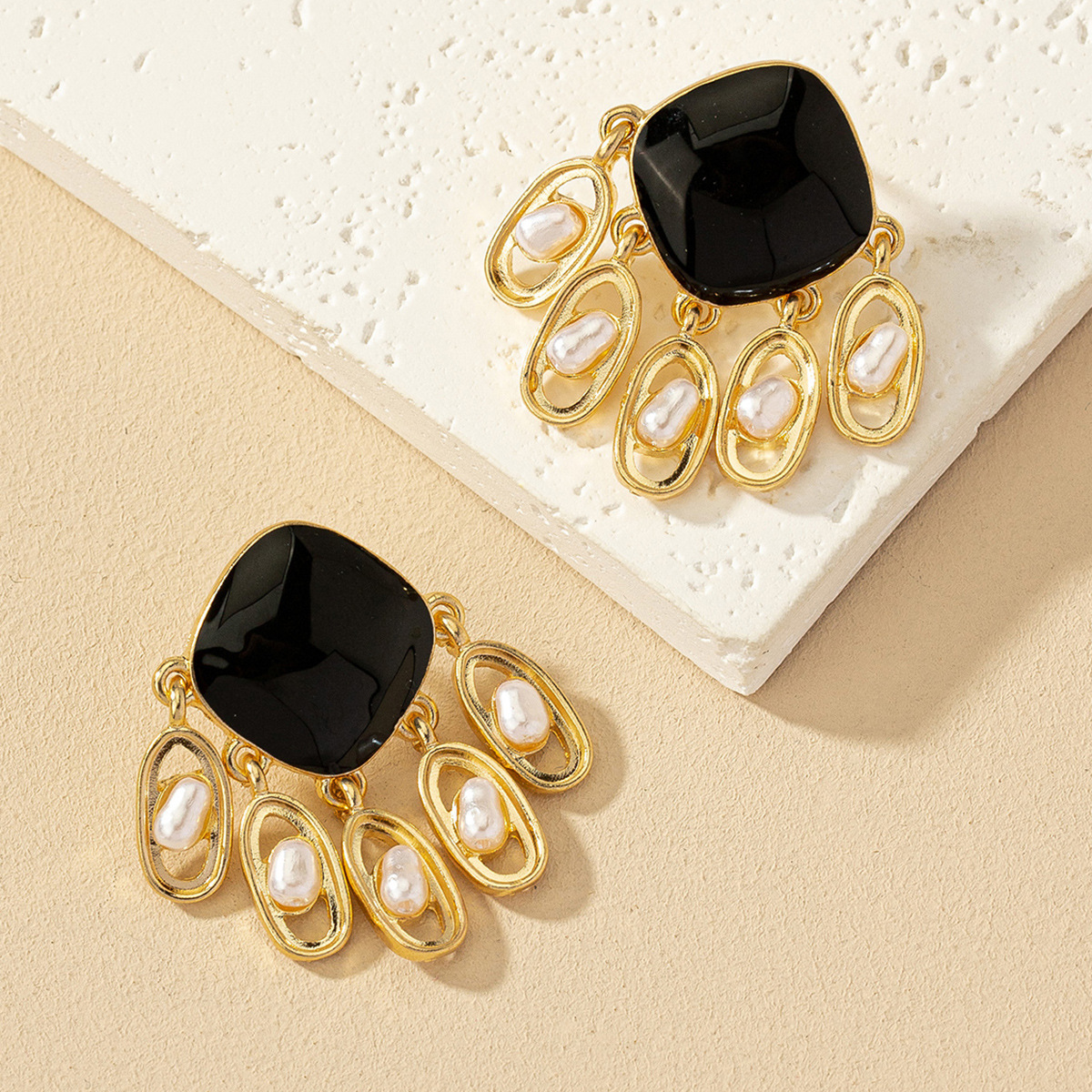 Women's Geometric Enamel Casual Earrings