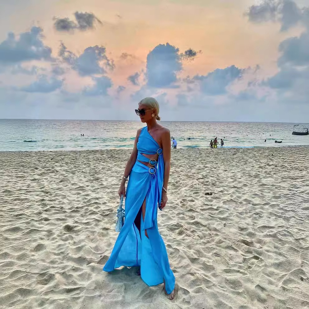 Womens Fashionable And Sexy Strapless Sleeveless Dress