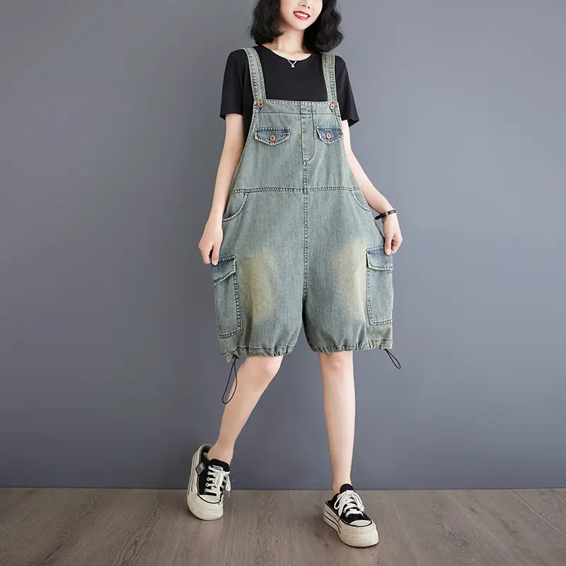 Loose Slimming One-piece Shorts