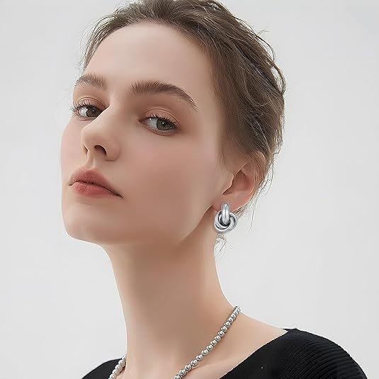 Buy Women's Clothing Online | Buy Trending Dresses for Women