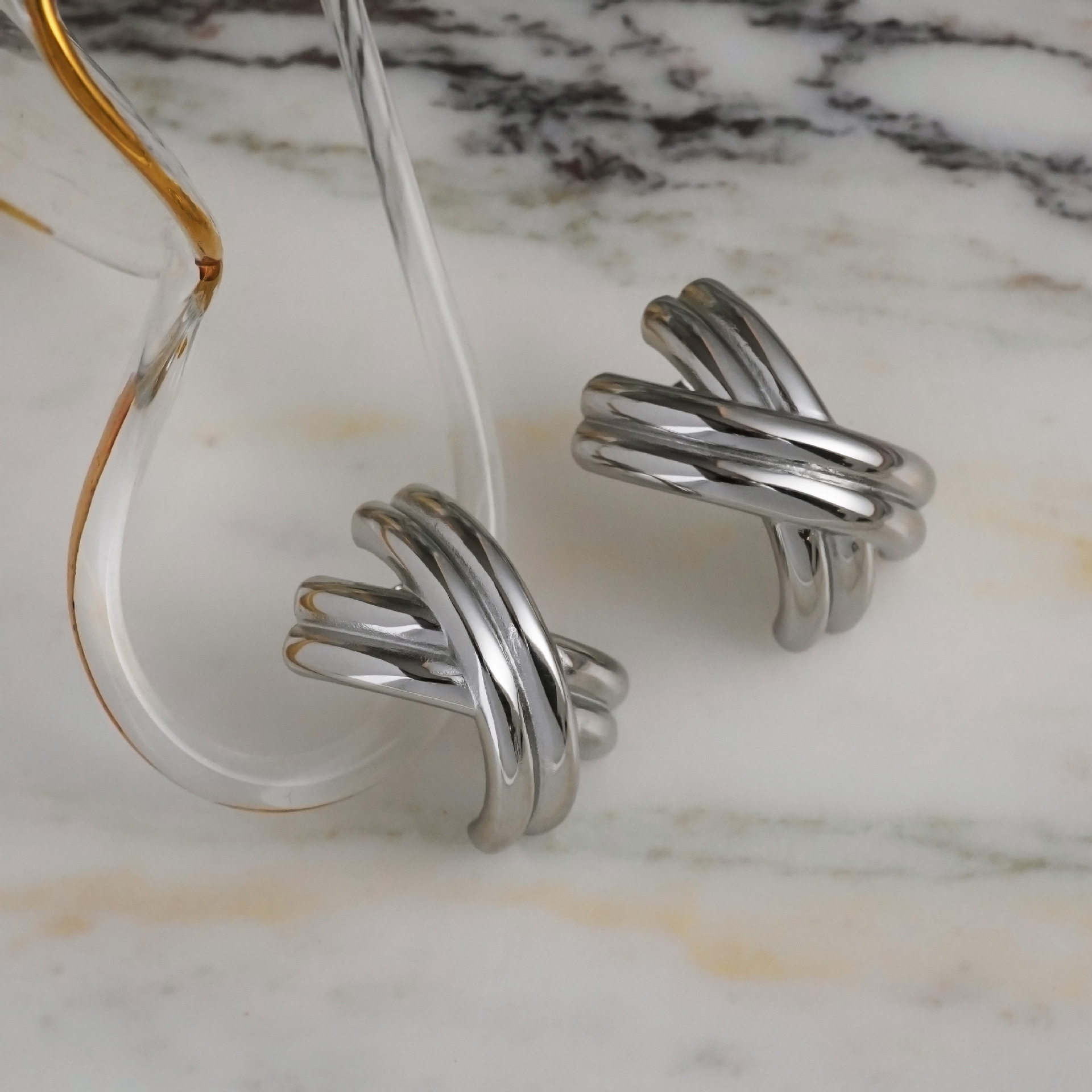 Graceful European And American Retro Personalized Titanium Steel Earrings