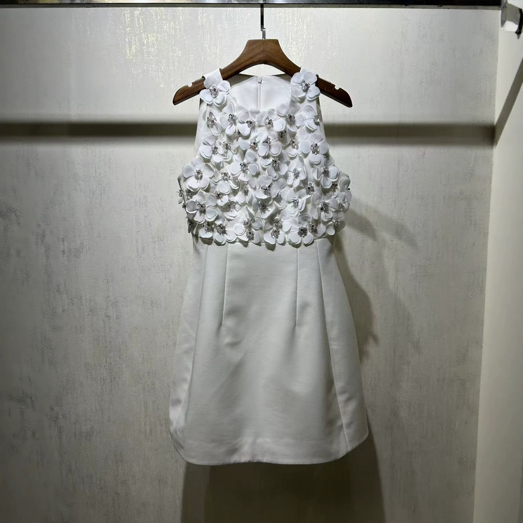 https://cf.cjdropshipping.com/quick/product/db6126b4-3480-421d-9554-05e30165b5f8.jpg