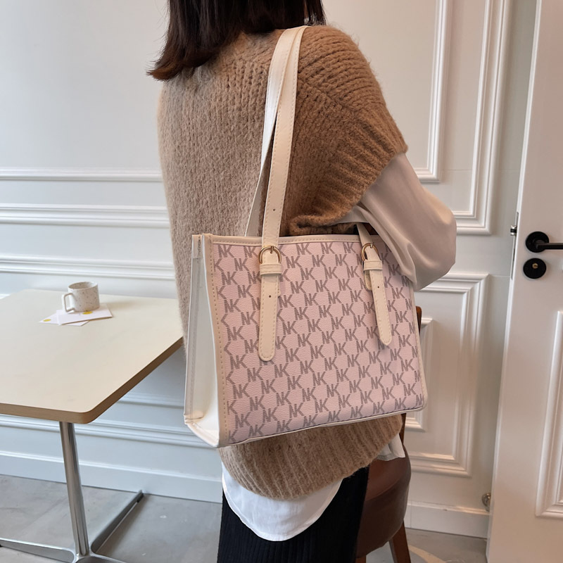 Fashion Women's Handbag Large Capacity Commuter Printing Student Shoulder Bag — foto 9