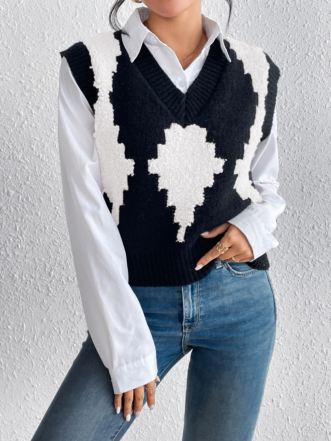 Autumn And Winter Simplicity Color Contrast Patchwork Diamond Lattice Pullover Vest Knitted Wool