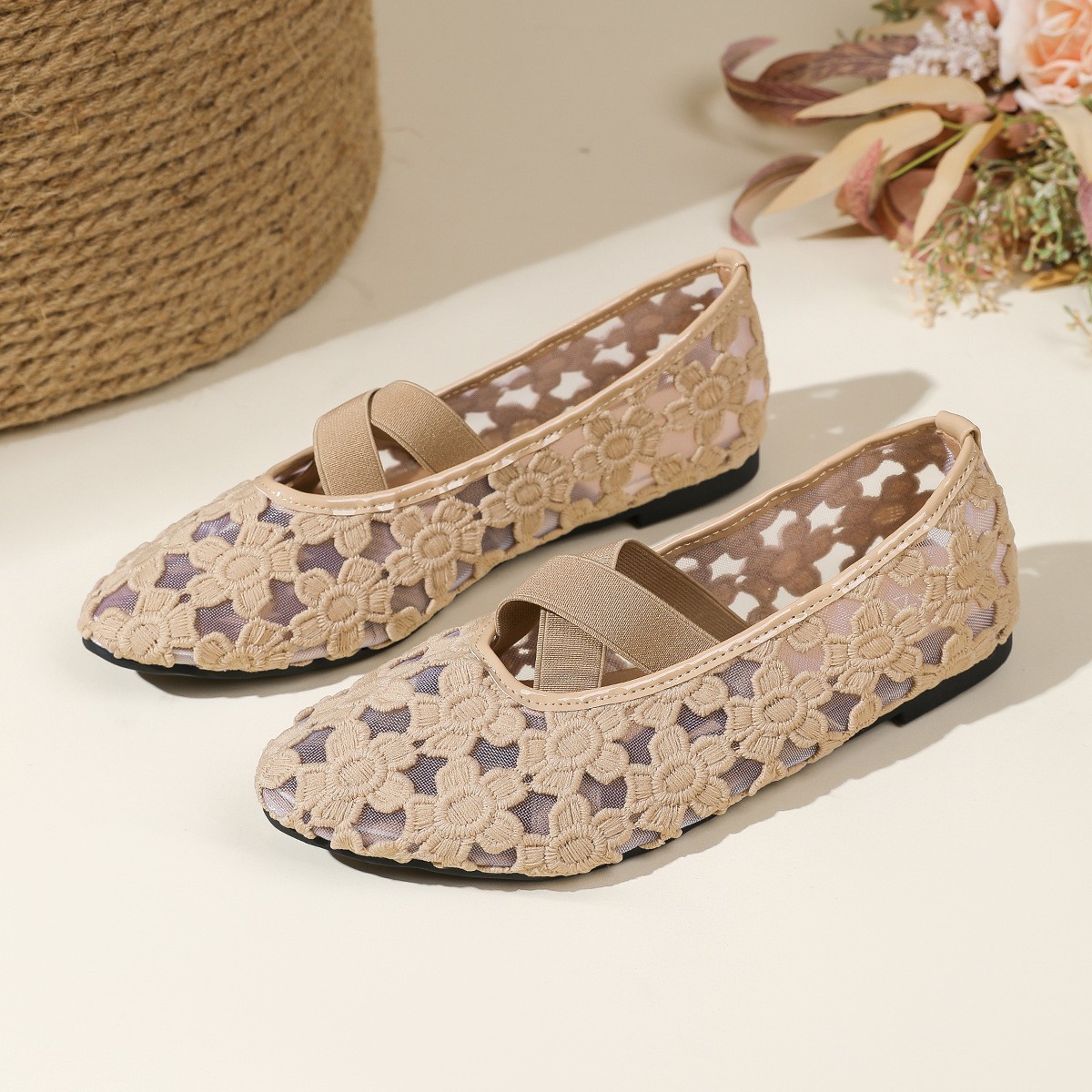 Mesh Lace-Up Flat Shoes, picture 5 of 7