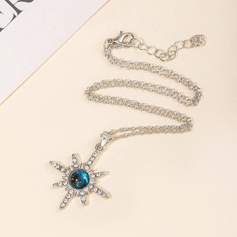 Fashion Six-pointed Star Pendant Alloy Necklace For Women