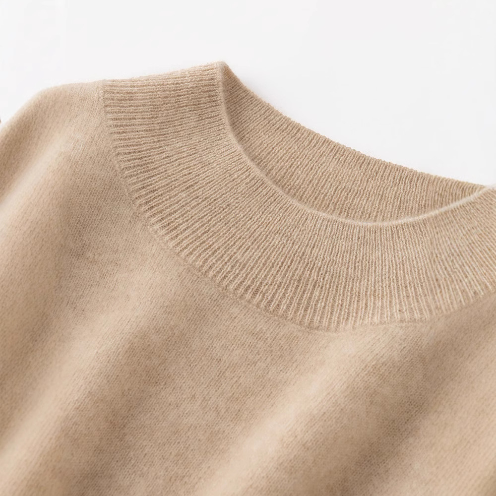 Womens Solid-Color Loose-Fit Mock-Neck Cashmere Sweater