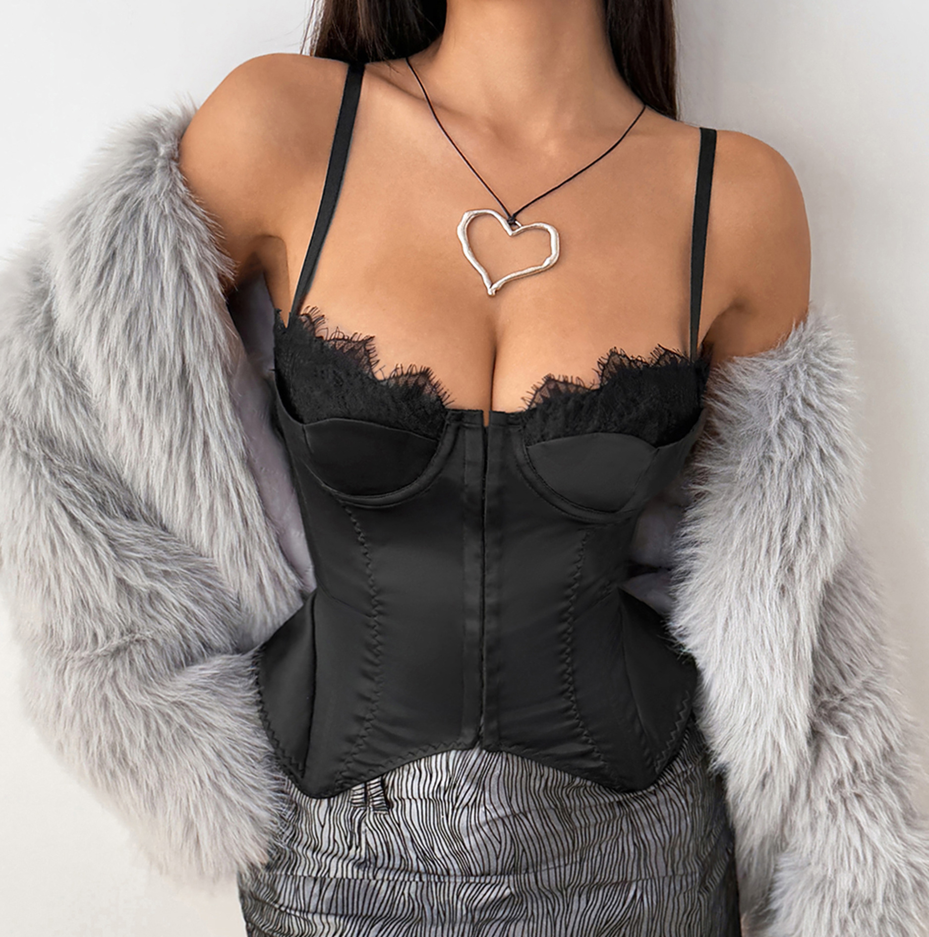 Buy Women's Clothing Online | Buy Trending Dresses for Women