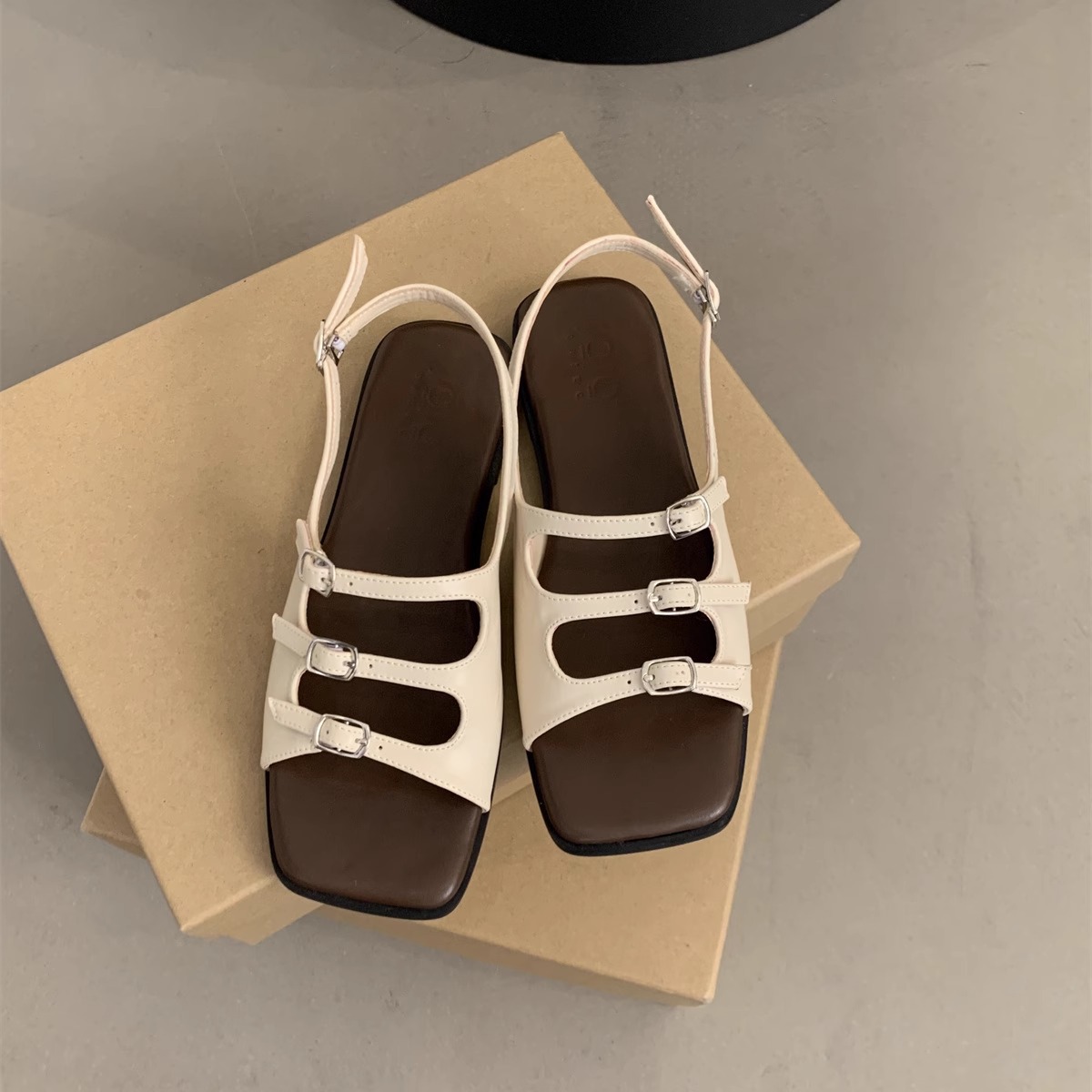 Buckle Flat Roman Sandals