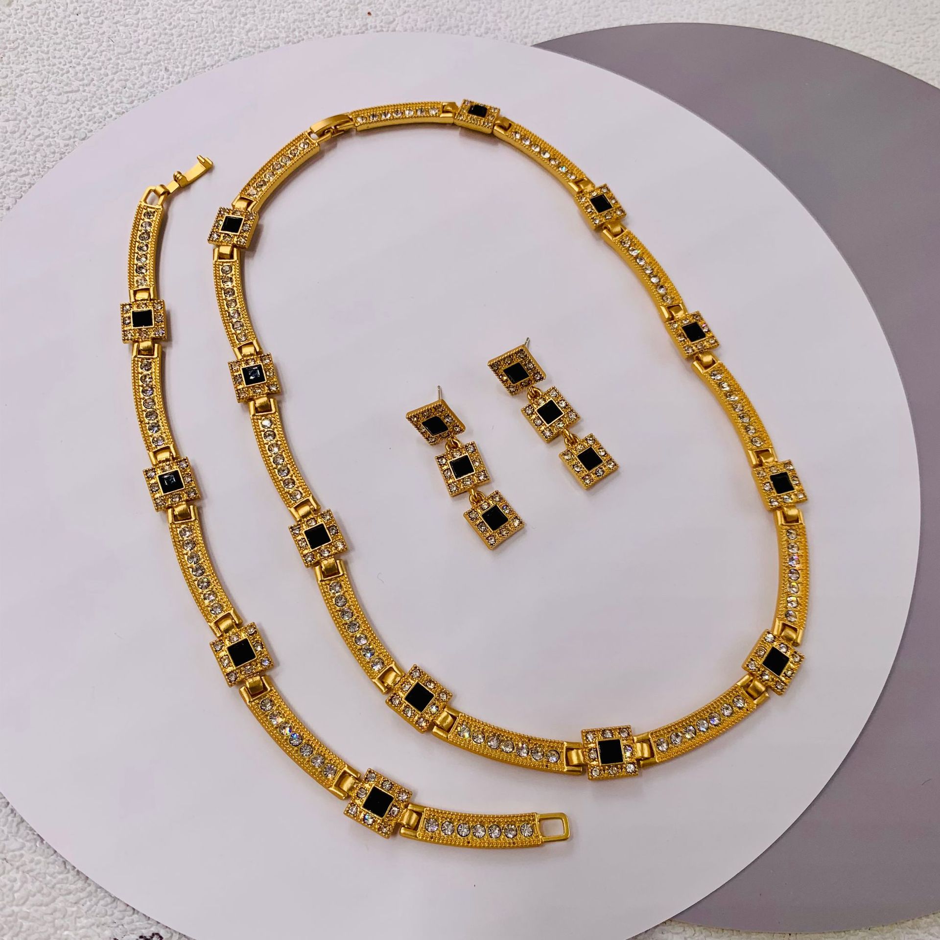 Black Moissanite Electroplated Real Gold Matt Gold 925 Silver Needle Suit Necklace