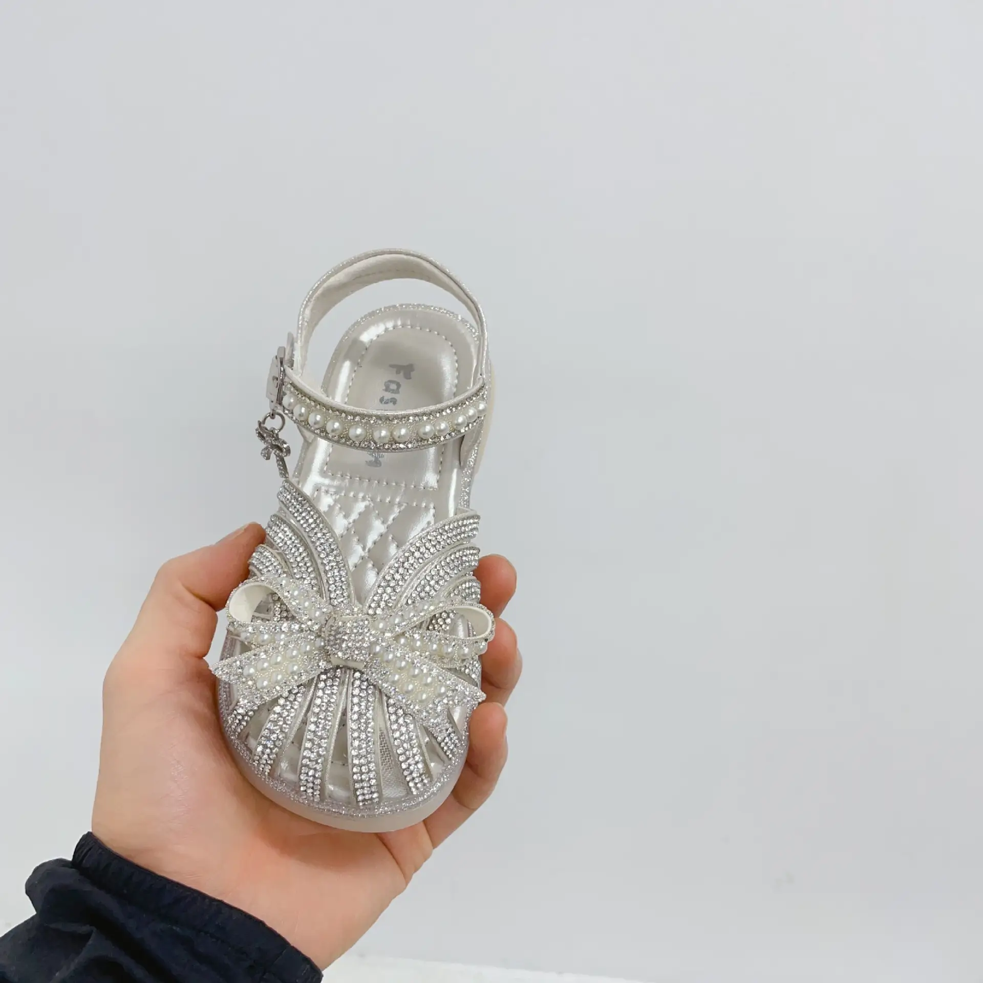 Sweet Rhinestone Bow Toe Cap Princess Sandals