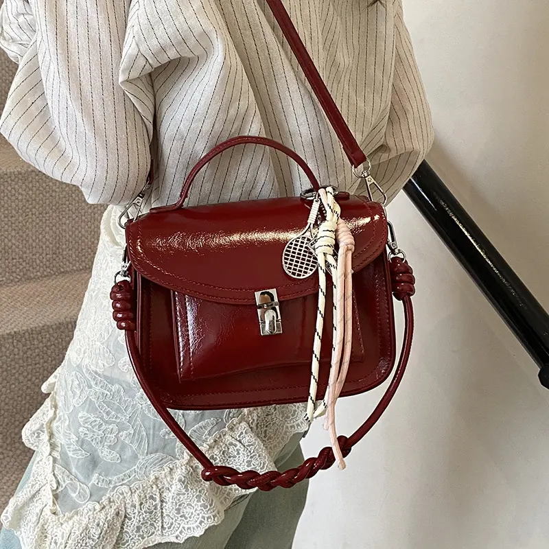 Casual Small Square Shoulder Bag Retro Portable Messenger Handbags