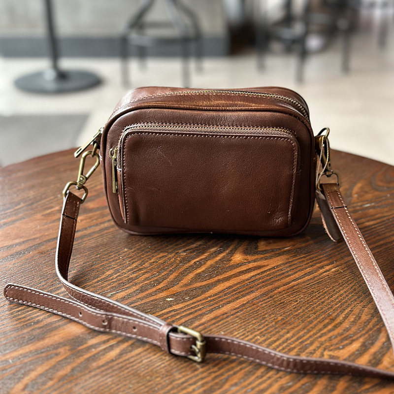 Full-Grain Leather Crossbody Bag, picture 6 of 7