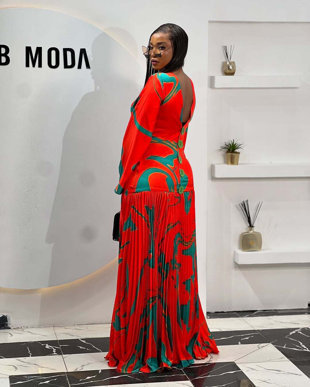 Fashion Printed Slim-fit Pleated Large Hem Backless Length Dress