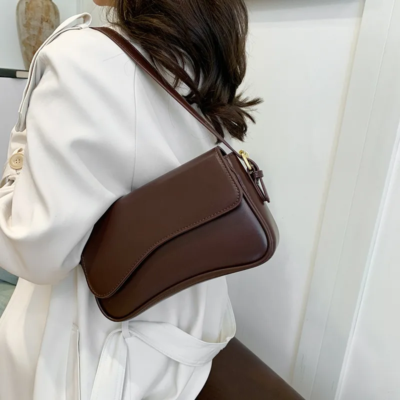 Flip Magnetic Snap Shoulder Messenger Bag Fashion Simple Portable Organ Bag