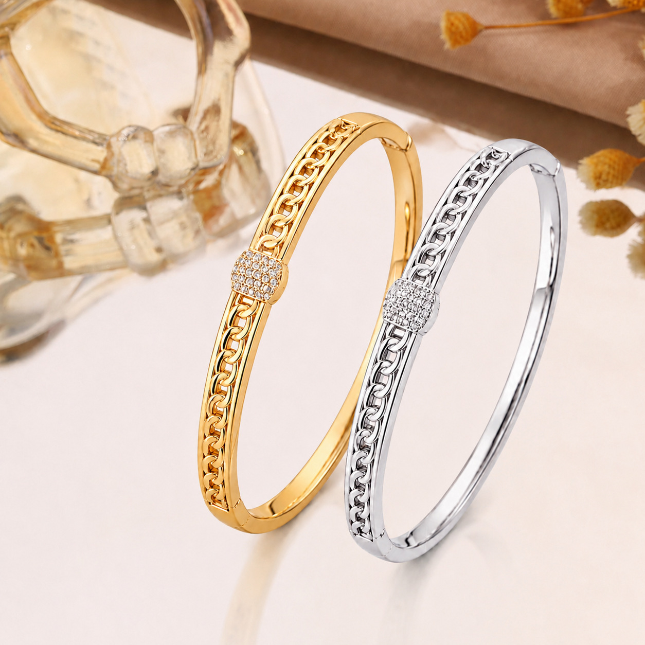 Chain-textured Diamond-studded Bracelet