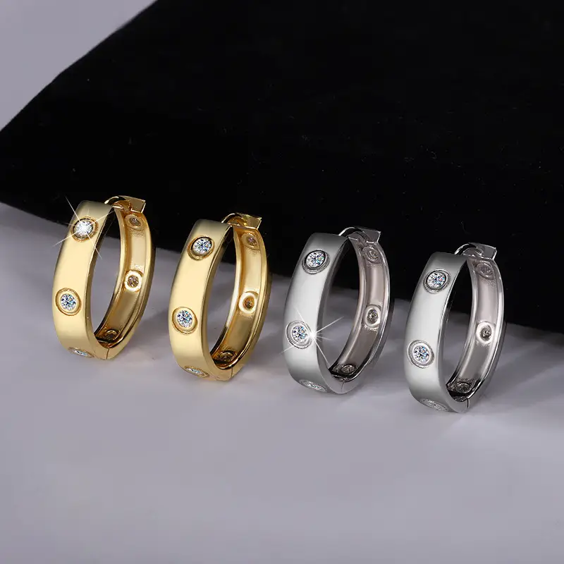 S925 Silver Simple 6 Diamond Moissanite Fashion High Sense Female Earrings