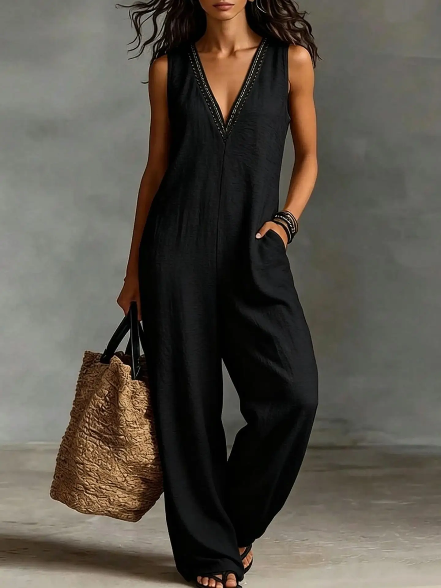 New Womens V-neck Sleeveless Wide-leg Jumpsuit