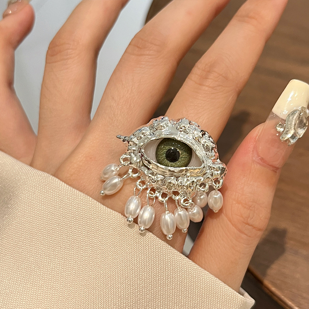 Ring Female Niche Advanced Personality Trend