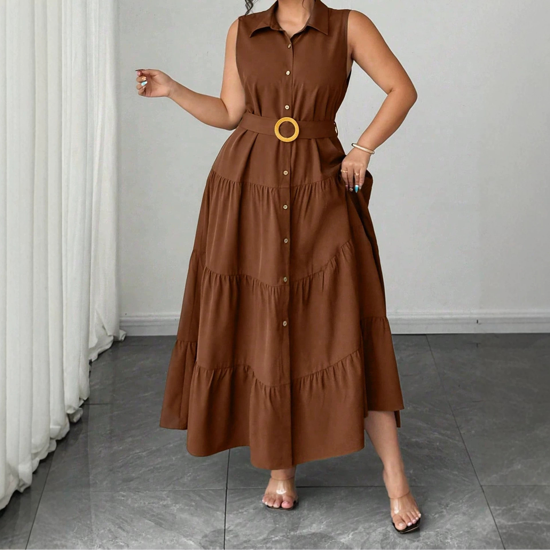 Fitted Mid-length Sleeveless Dress With A Belt