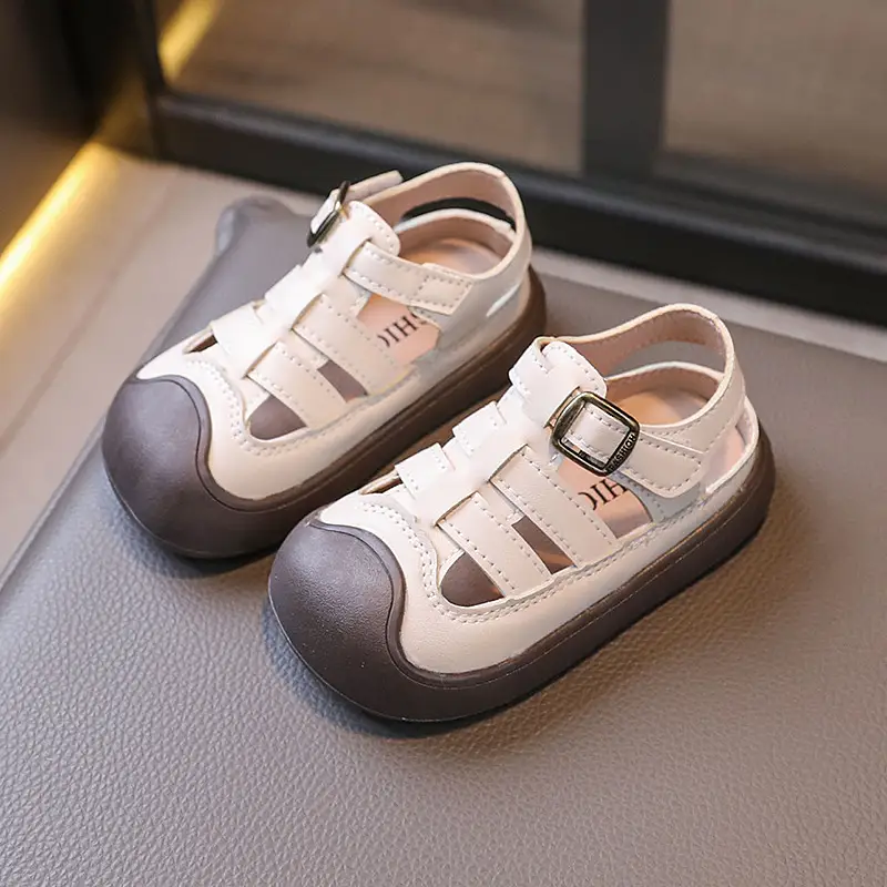 Summer New Boys' Anti-kick Beach Shoes Hollow Out
