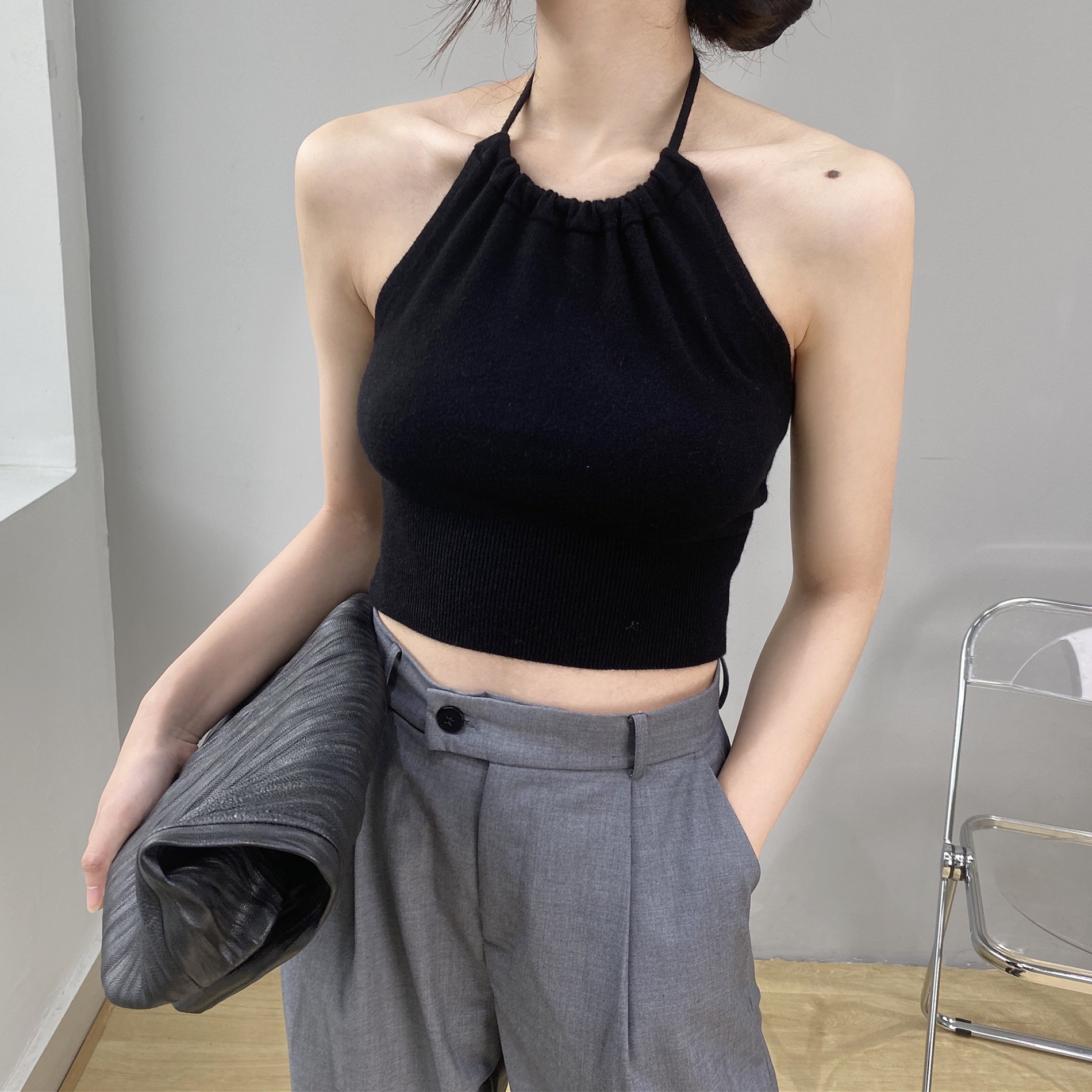 Women's Knitted Halter Sleeveless Lace-up Top