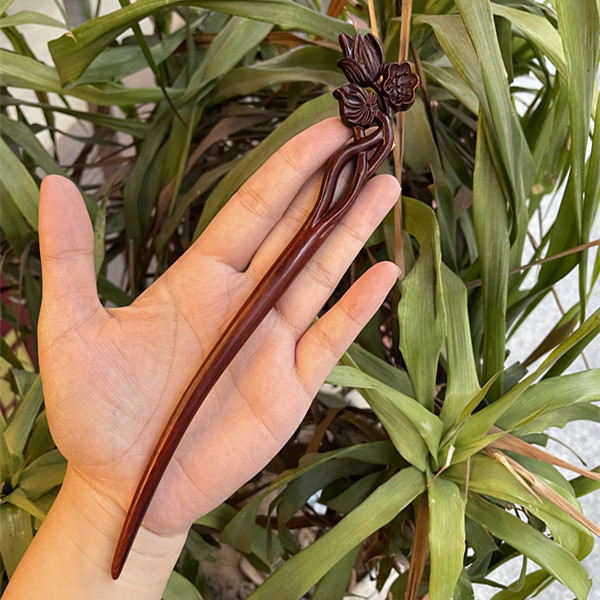 Ebony Antique Carved Hairpin 46