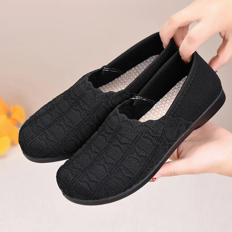 New Style Casual Slip-on Canvas Shoes For Women
